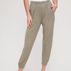 Aritzia Babaton Dexter Pants Grey XXS